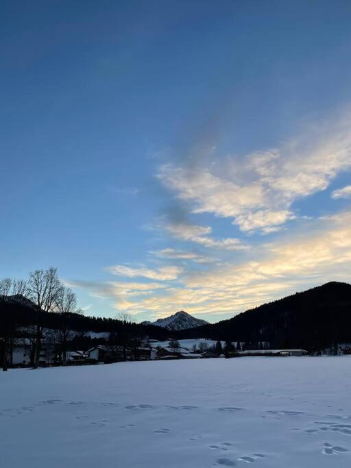 Wunderschoenes 4 Zimmer Apartment Mit Seeblick Bad Wiessee Esterno foto