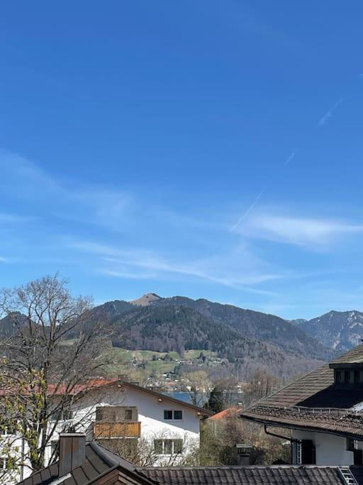 Wunderschoenes 4 Zimmer Apartment Mit Seeblick Bad Wiessee Esterno foto